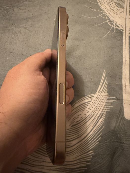 Vand iphone 16 pro max, 256 GB, desert titanium