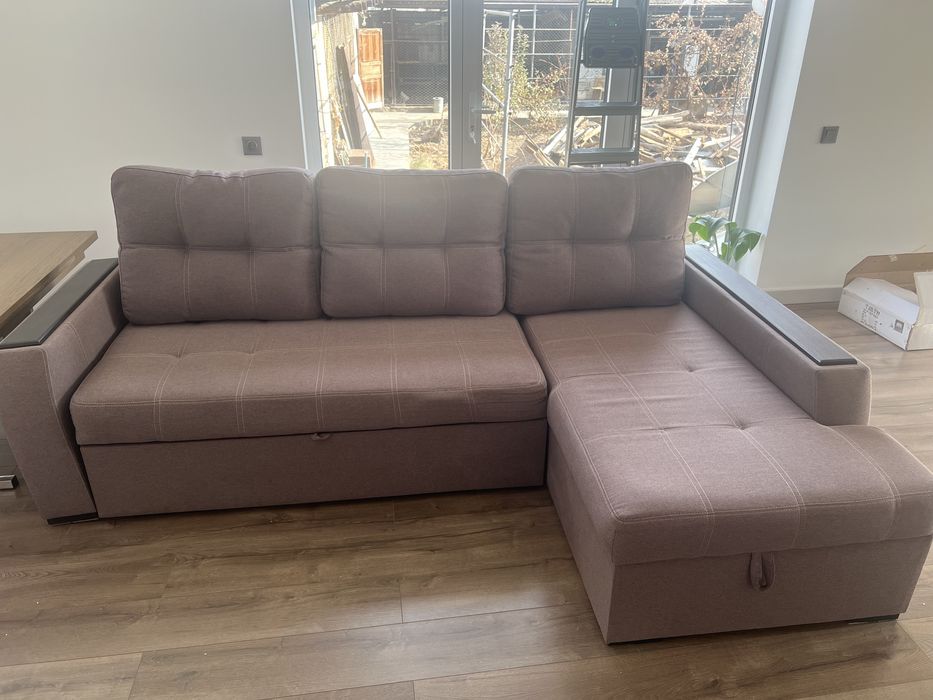 Диван (раскладной), бренд Евромебель, в идельаном состоянии