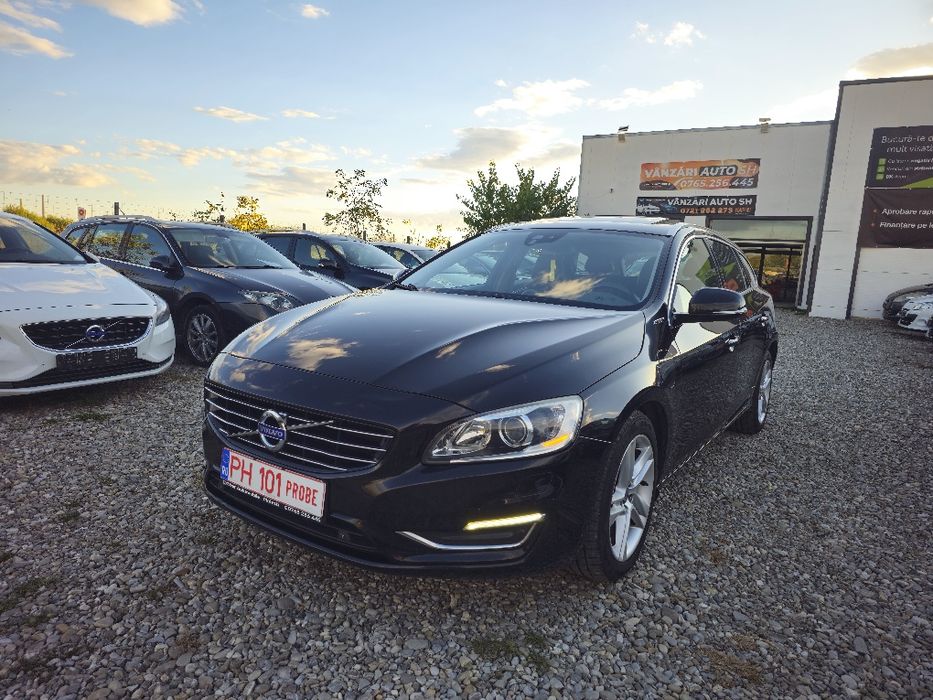 Volvo V60 Plug in Hybrid Trapa Navi 4x4