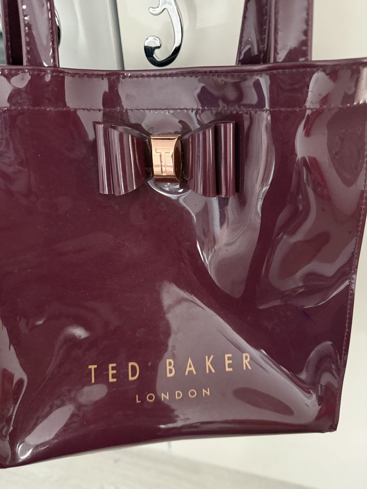 Ted Baker чанта