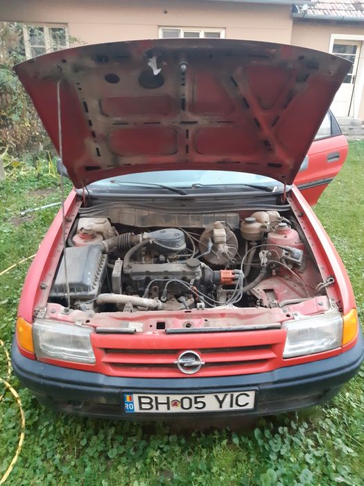 De vanzare  sau piese schimb