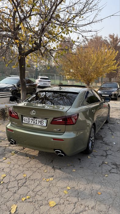 Lexus is 250 ideal xolatda