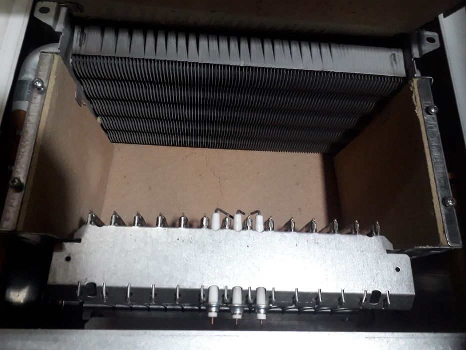 Vindem schimbator caldura ariston clas premium evo ,bs, clas, matis. ,