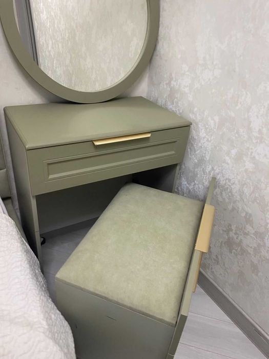 Спальный гарнитур, оливковый эстетичный цвет