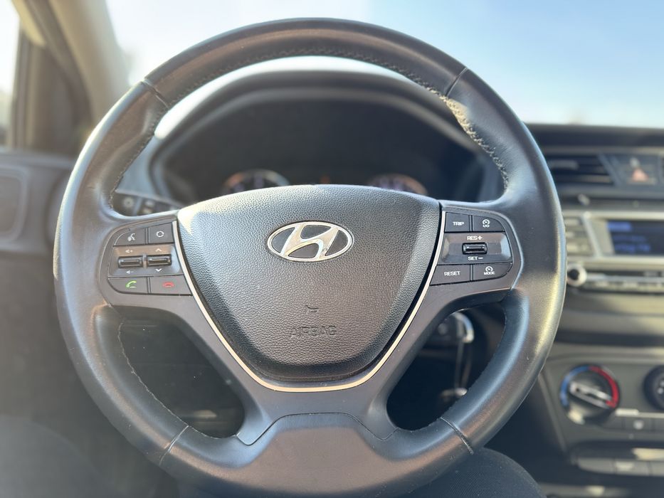 Hyundai i20 *A/C * Lane assist *Carlig * Recent adus * Înmatriculat *