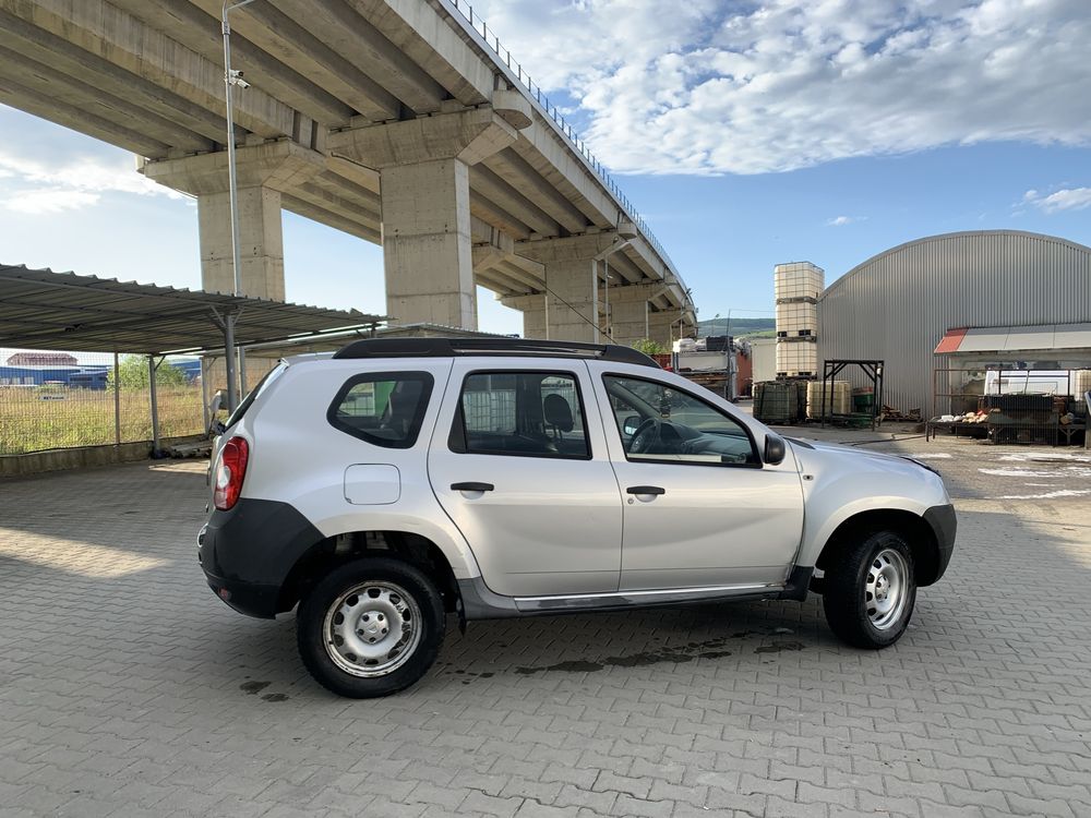 Vand Dacia Duster