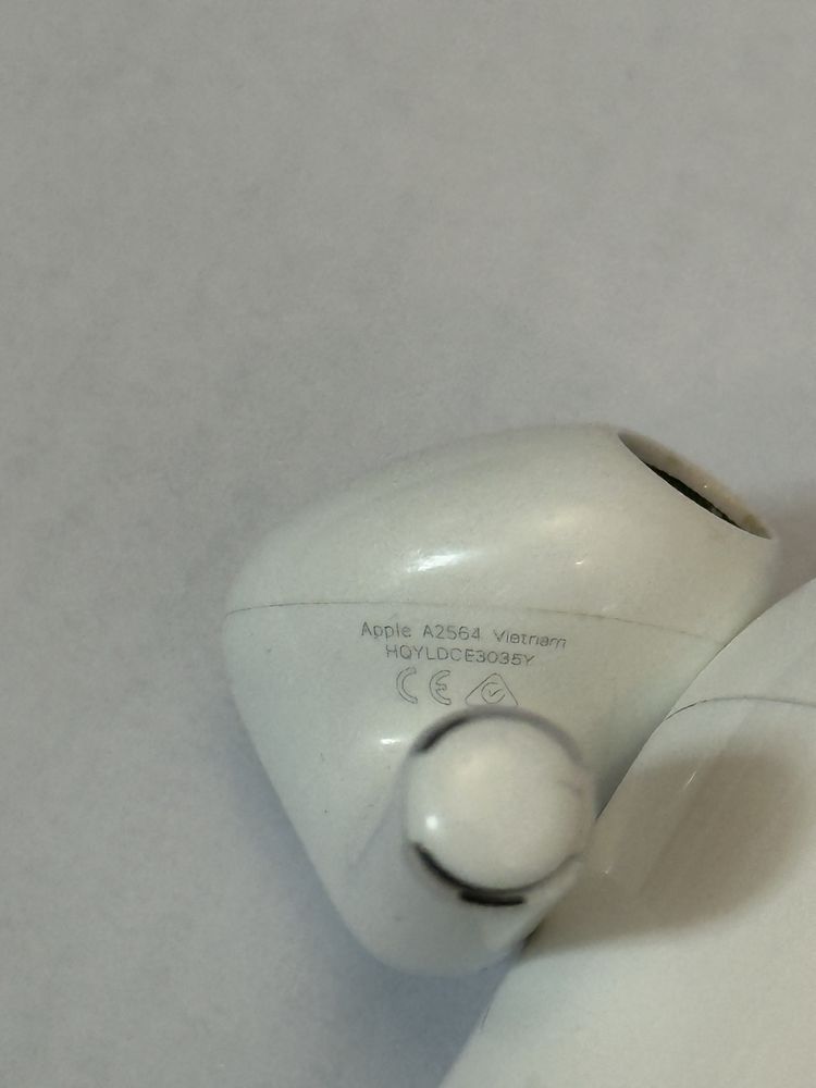 слушалки airpods a2897