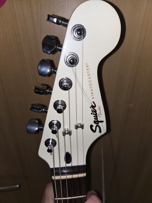 Електрическа китара Squier Fender