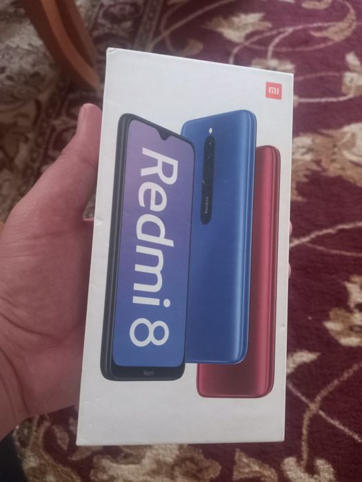 Redmi 8   xotirasi 4/64