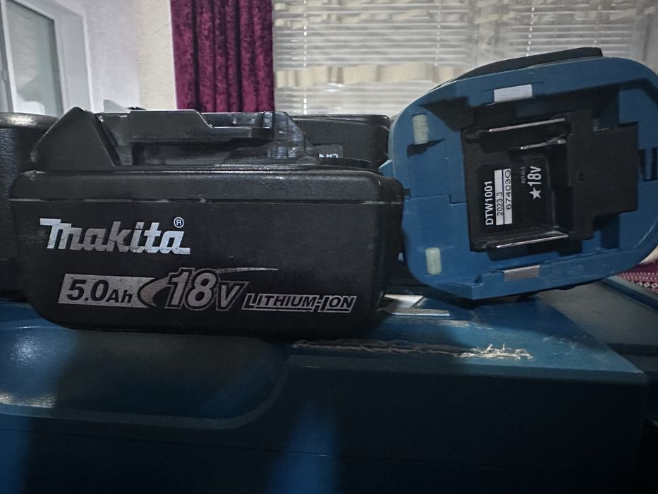 Makita DTW1001RTJ