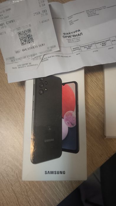 Продавам Samsung Galaxy A13