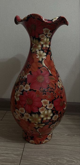 Ваза напольная высокая