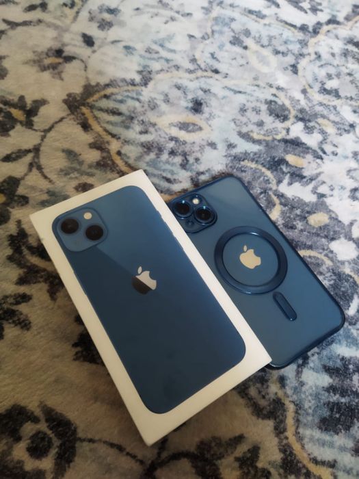 Iphone 13 синий 128гб