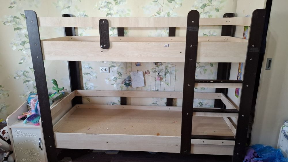 Срочно продаю детскую кровать