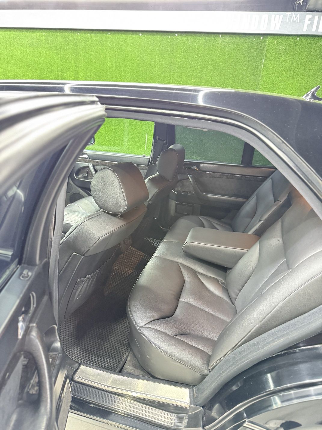 Mercedes Benz W140