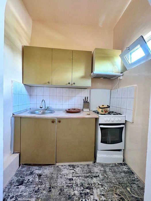 Сдам евро квартиру на Дружба народов массив Бешагач