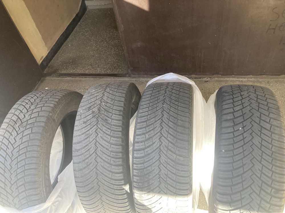 Всесезонни гуми Pirelli 225/60 R17