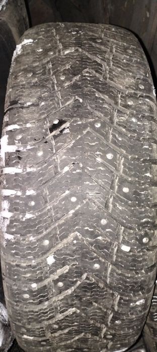 Продам шины зимние 195/55/16