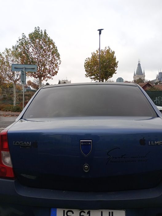 Vând Logan sau schimb