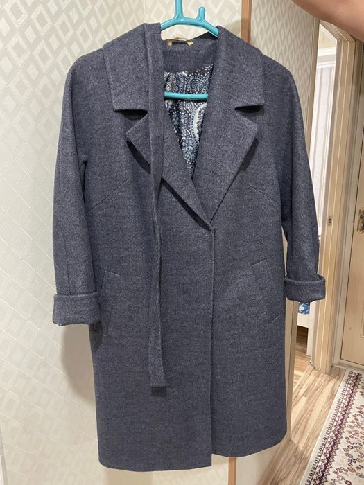 Продам женское пальто