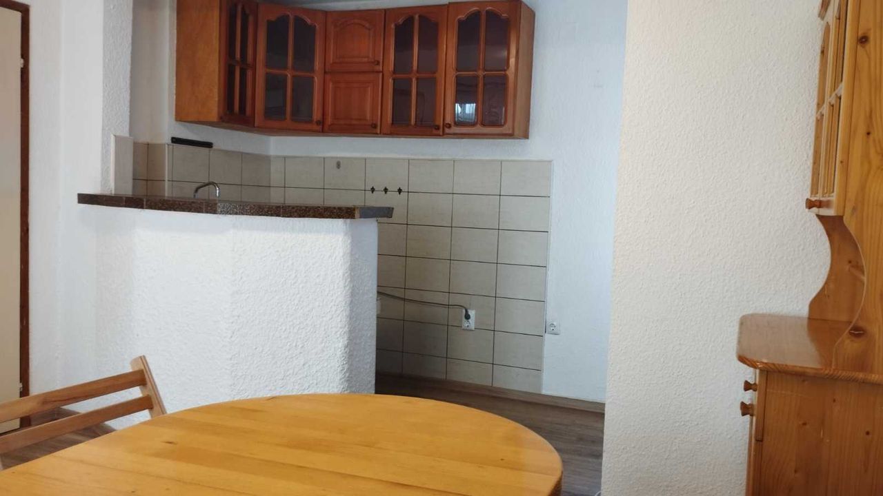Дава се под наем Двустаен апартамент в Варна, Трошево - 50 кв.м за 306 € - Снимка #8