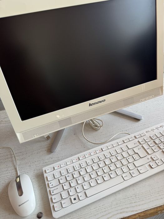Lenovo All in one
