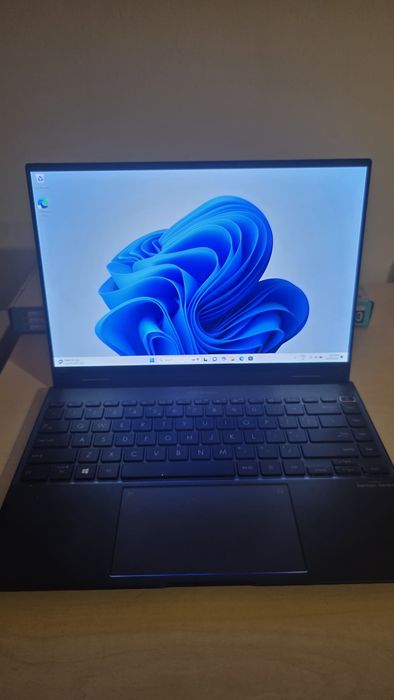 Asus Zenbook UP5401E I7 Gen 11