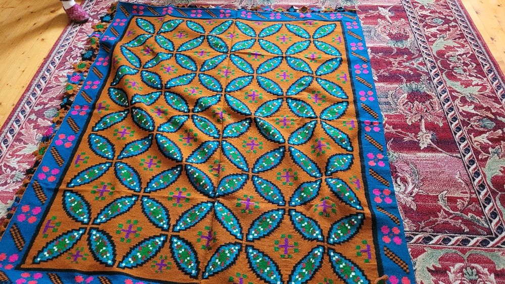 Covoare tesute manual - lână, modele cu vopsea naturala, vechime 70 an