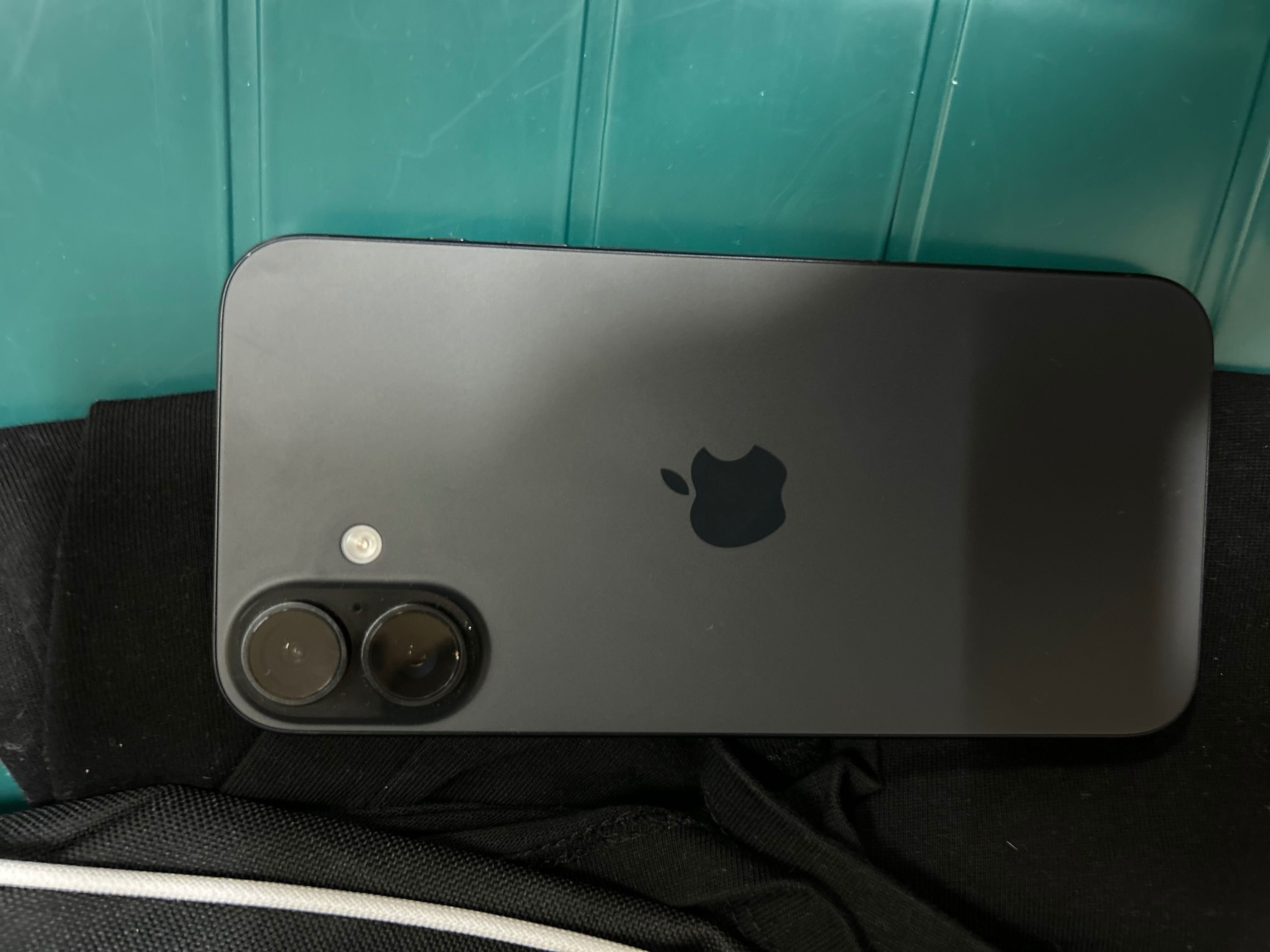 iPhone 16 plus 128