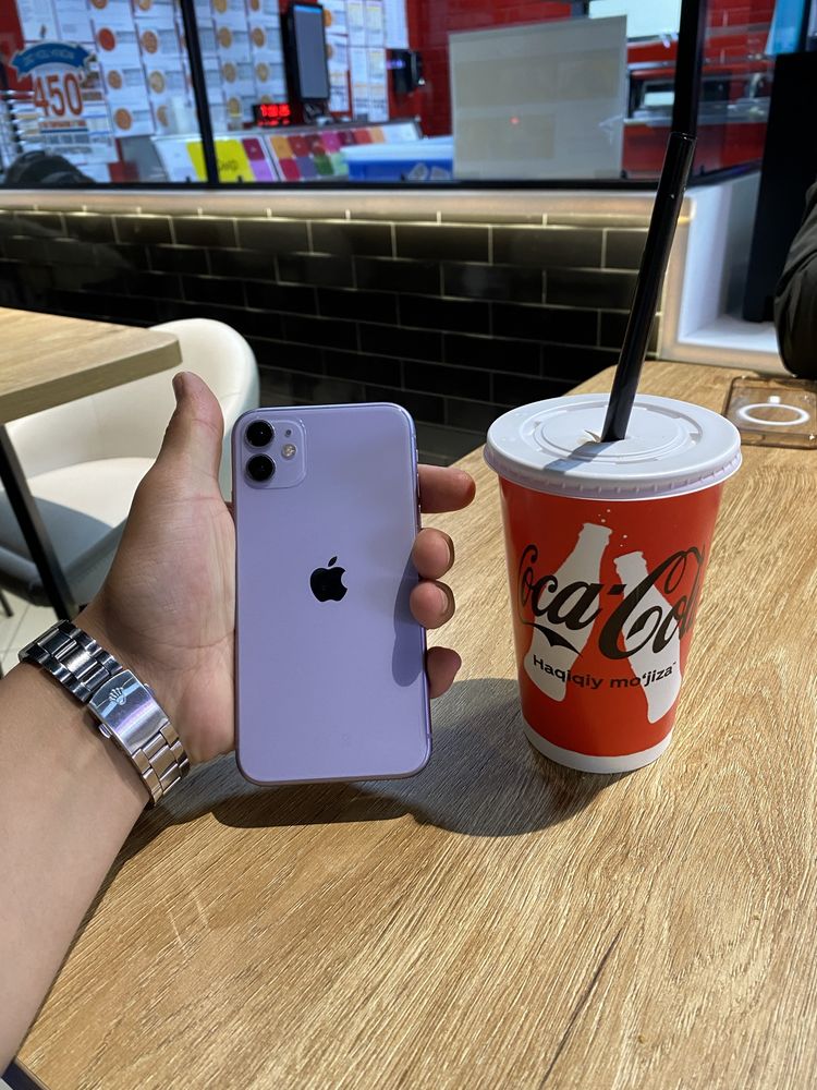 Iphone 11 sotiladi sroshna