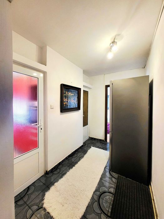 Apartament 3 camere de închiriat, zona Circumvalatiunii