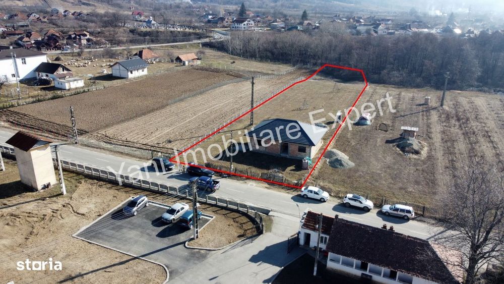 Casă de vânzare în comuna Șuici, sat Șuici, județ Argeș.