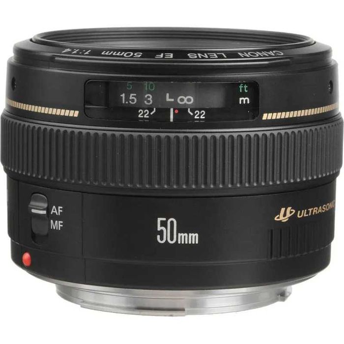 Obiectiv Canon 50mm F1.4 si Canon 40mm F2.8 pancake