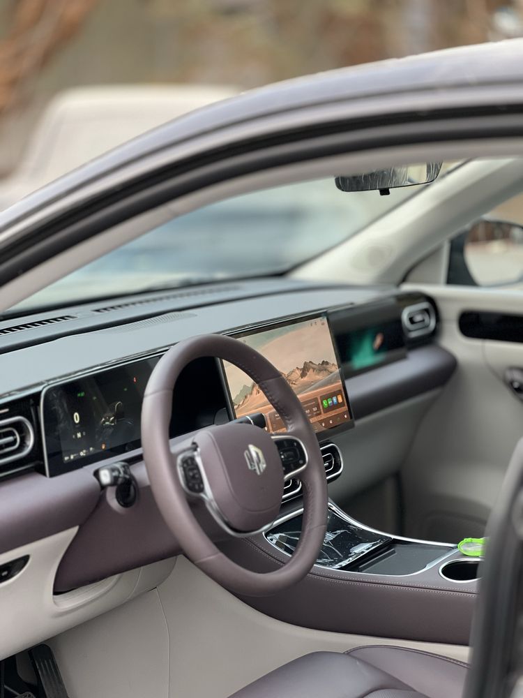 LeapMotor C11 Hybrid 300Km