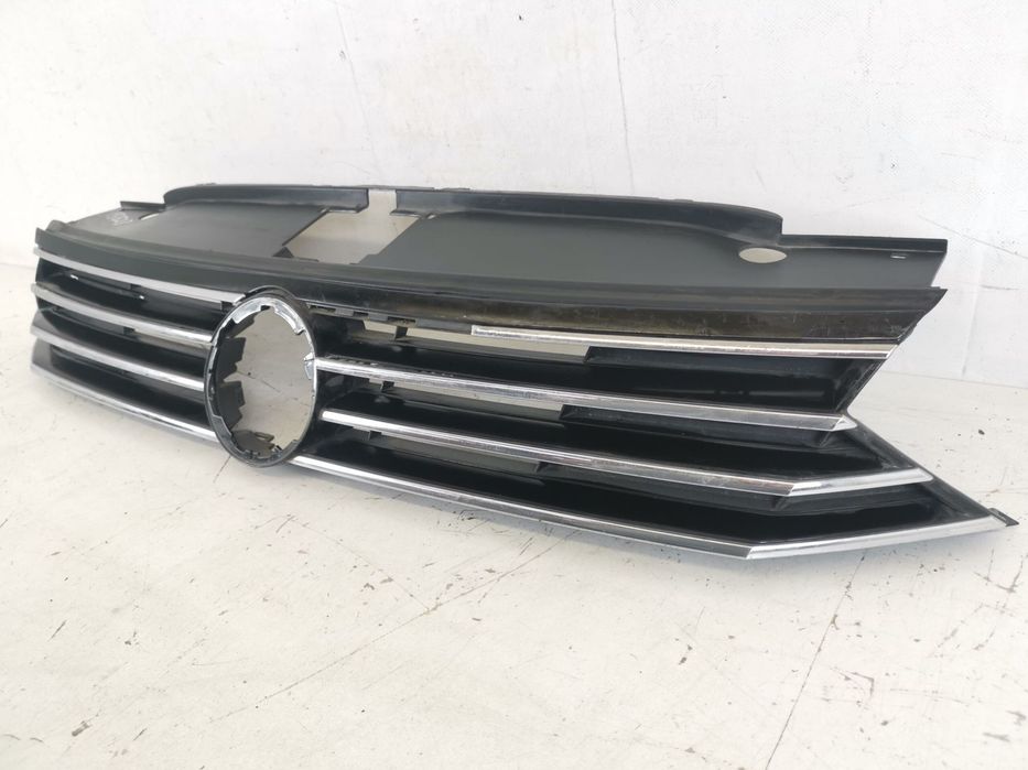 Grila Radiator Volkswagen VW  Passat B8 2014 2015 2016 2017 2018 2019