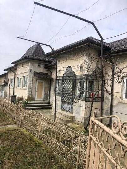 casa si teren de vanzare Vacaresti judet Dambovita