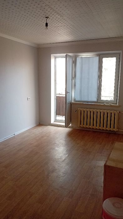 Срочно продаётся 2х комнатная квартира