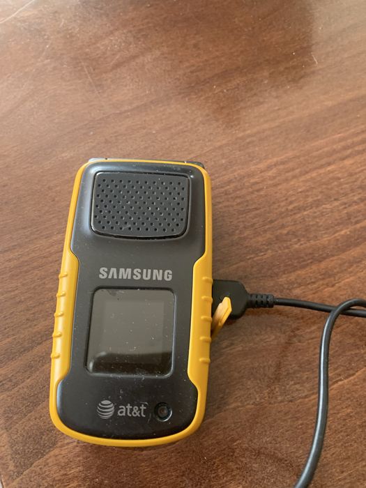 Телефон Samsung at&t