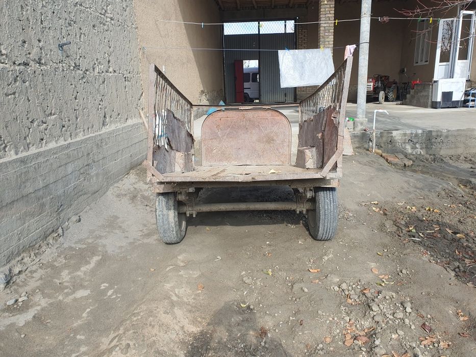 Mini Traktor sotlidi holati yahshi