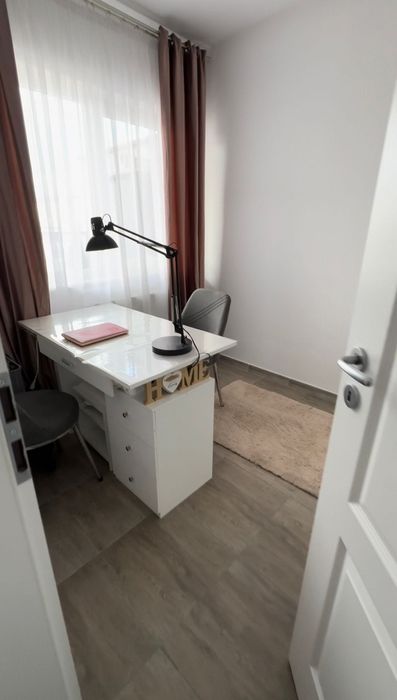 Apartament 3 camere ,langa vivo/metro/amethyst