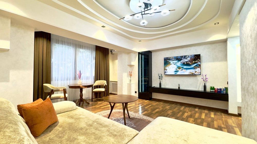 Мирабад Продается 2 комнатная квартира ремонт ЦУМ Корзинка