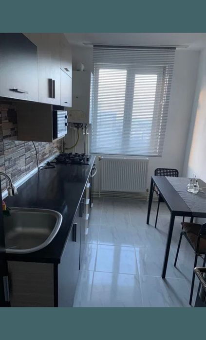 Apartament în centru,lângă ANAF,disponibil din 1 decembrie