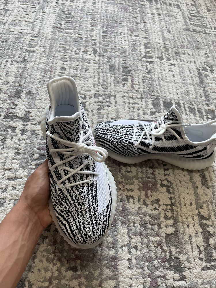 Yeezy 350 Zebra 40-44