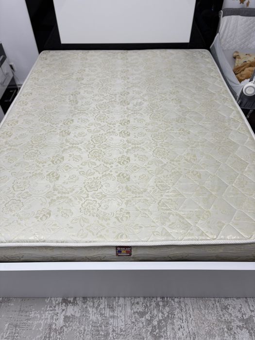 Saltea Geladi Select 200x160 – stare excelentă