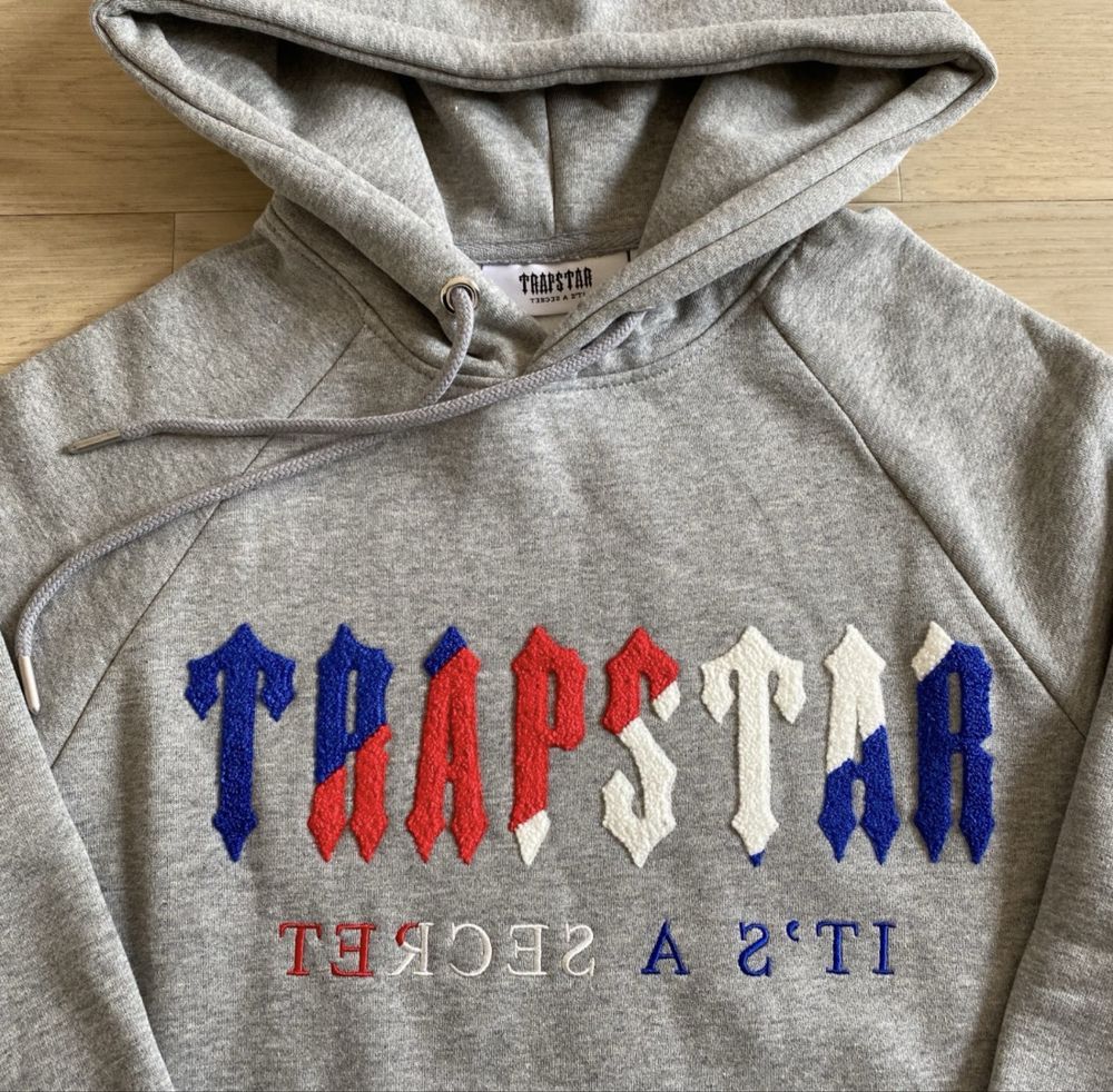 Trapsrar екип/ Trapstar tracksuit