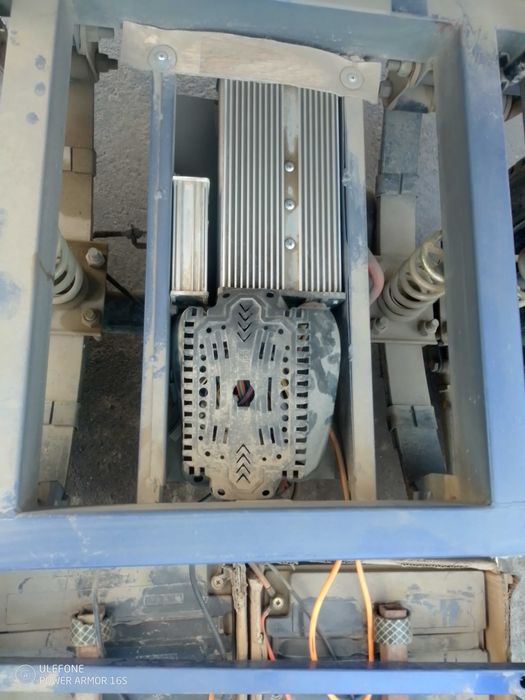 Muravey sotiladi. Yangi xali