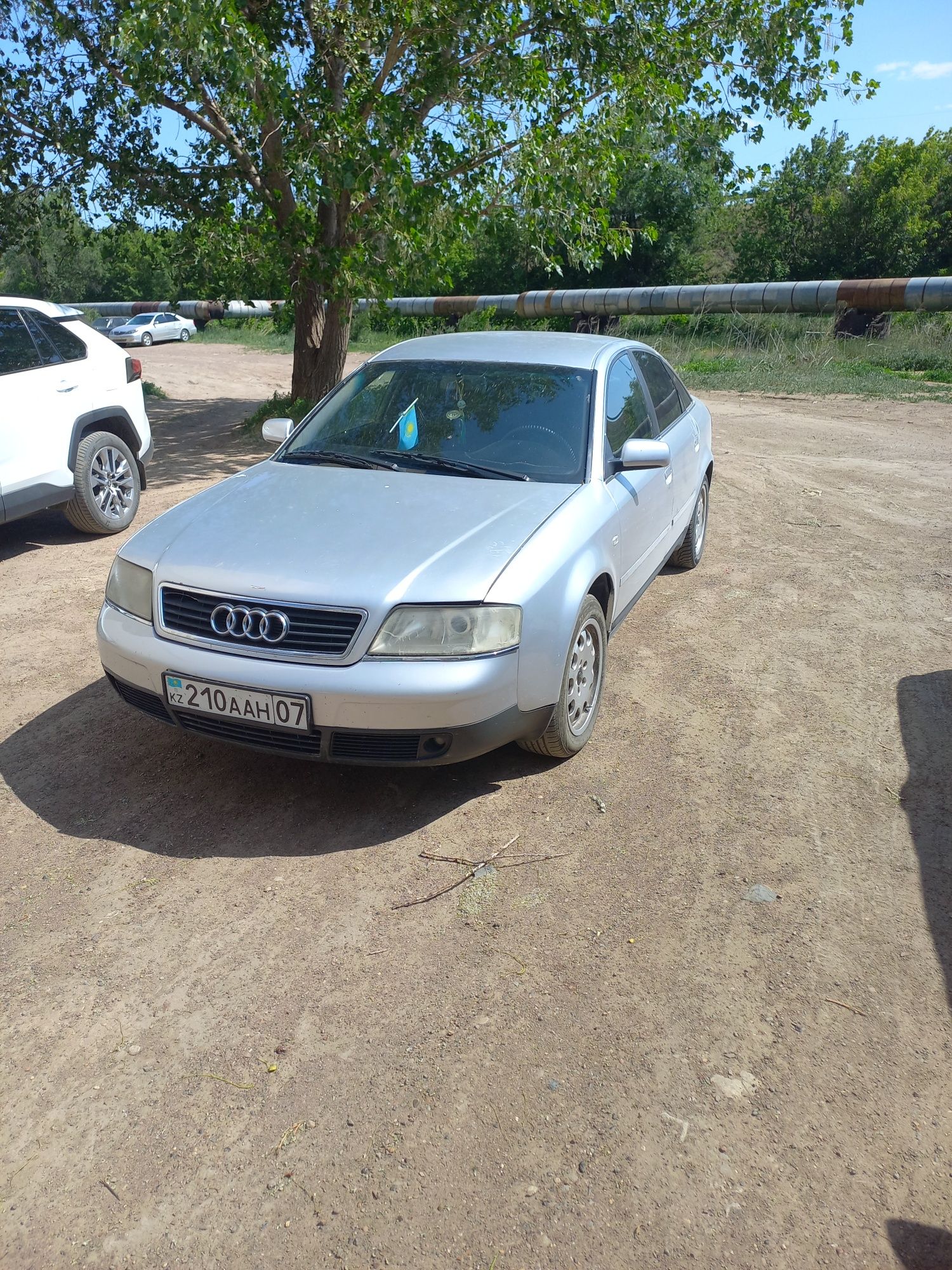 Продам Audi A6 1997года 2.8л