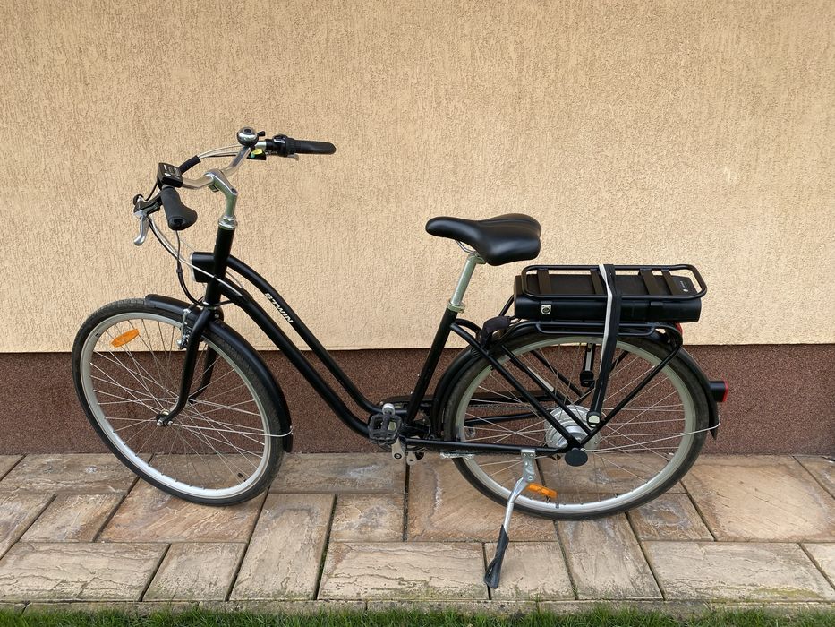 Bicicleta electrica de oras aproape noua