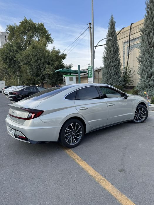 Hyundai sonata 2022 zoʻr holatda
