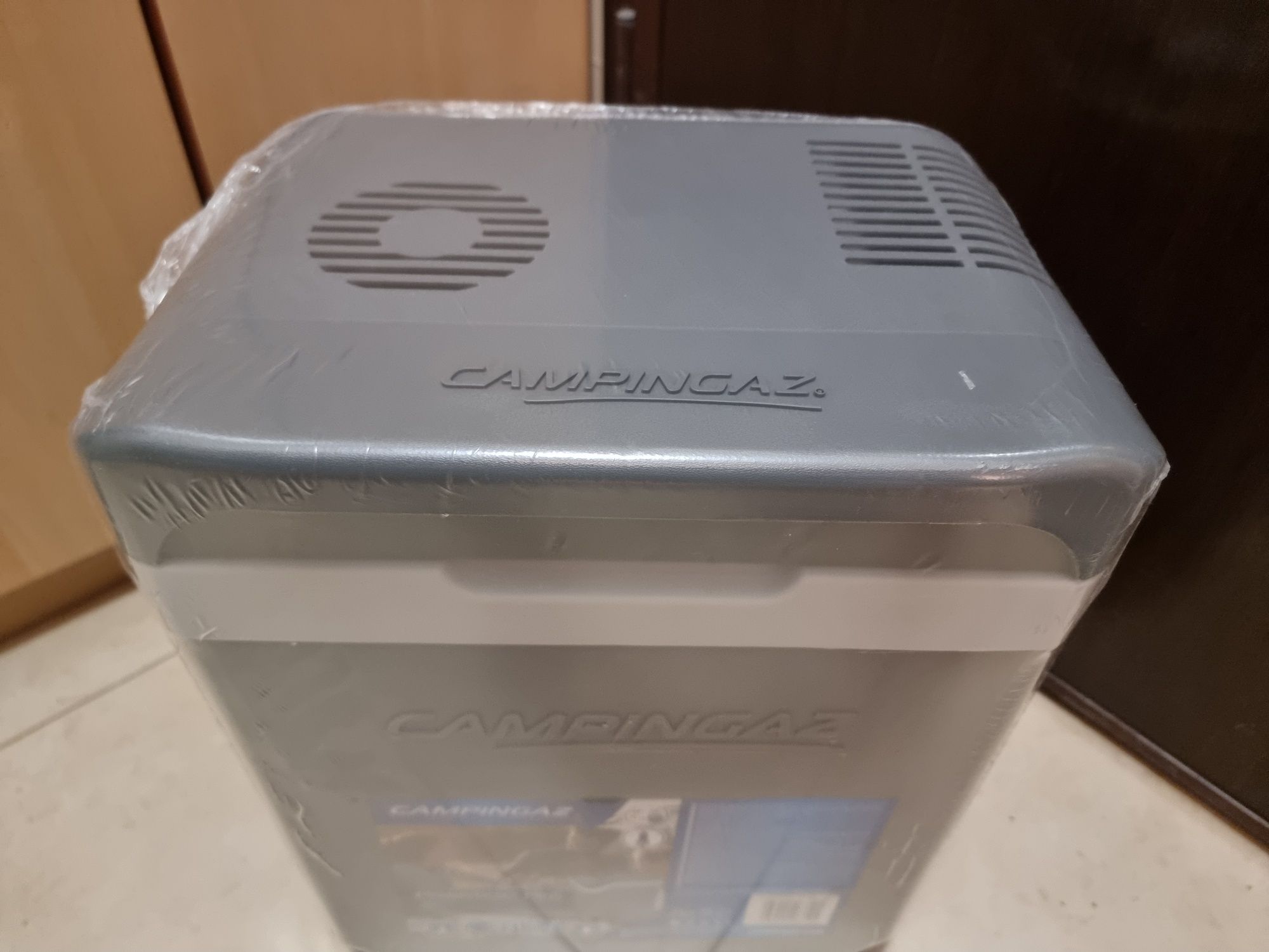 Чисто нова електрическа хладилна чанта Campingaz Powerbox Plus 28L